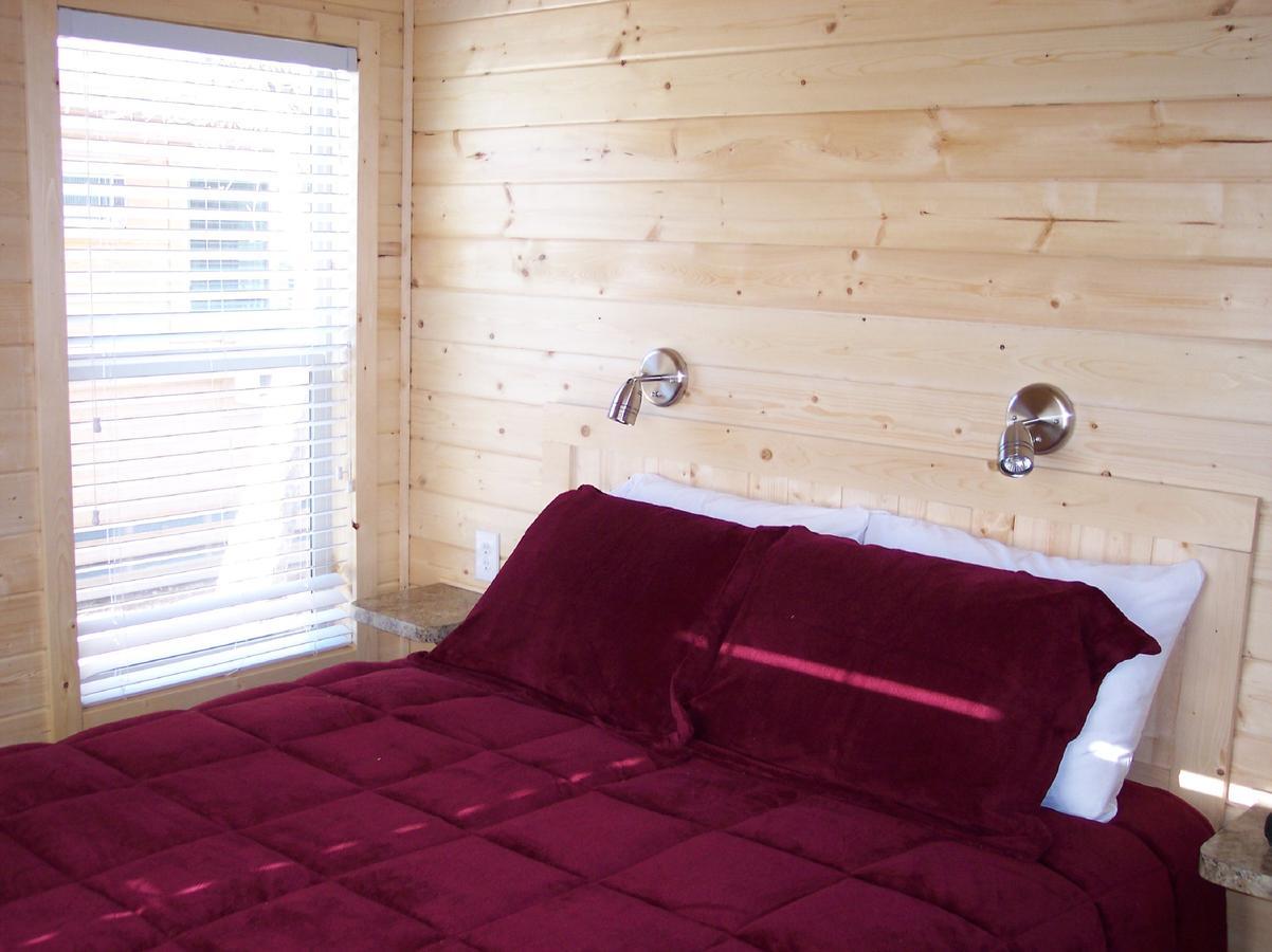 Idyllwild Camping Resort Cottage Esterno foto